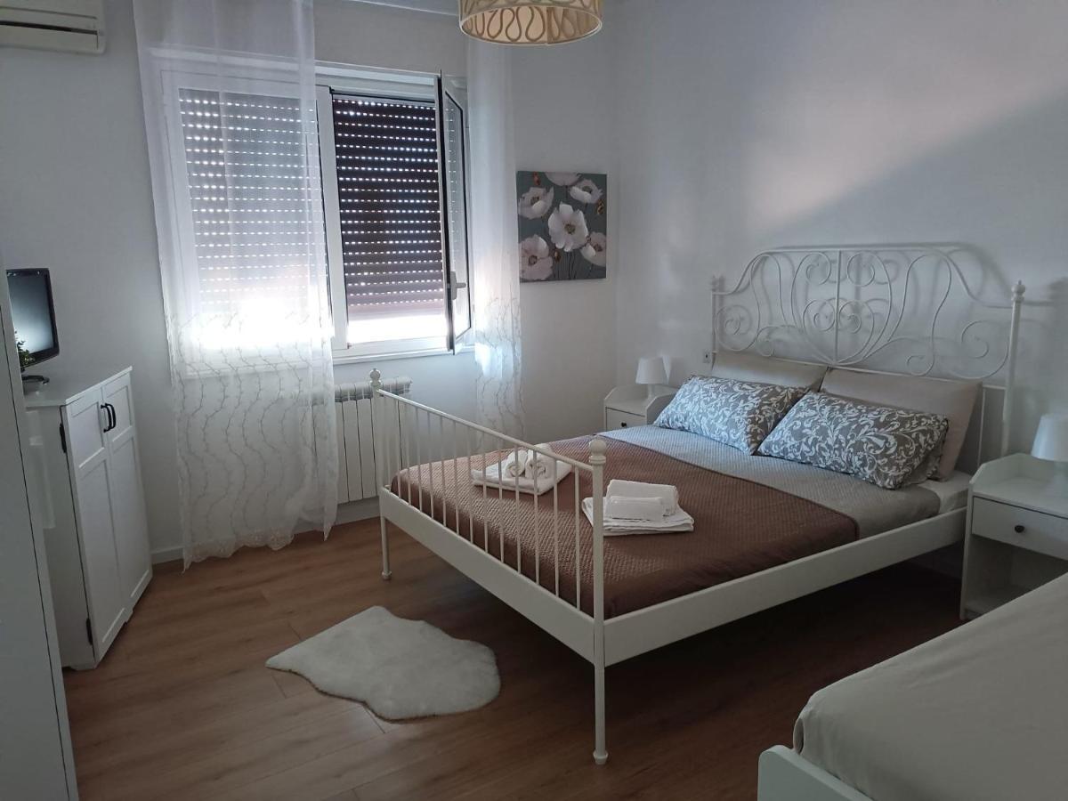 Cori Di Casa Appartement Catánia Buitenkant foto